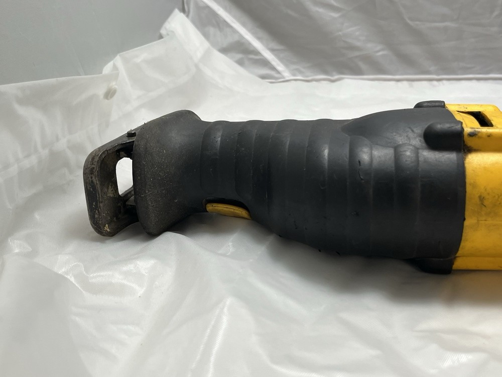 Dewalt 18V Reciprocating Saw