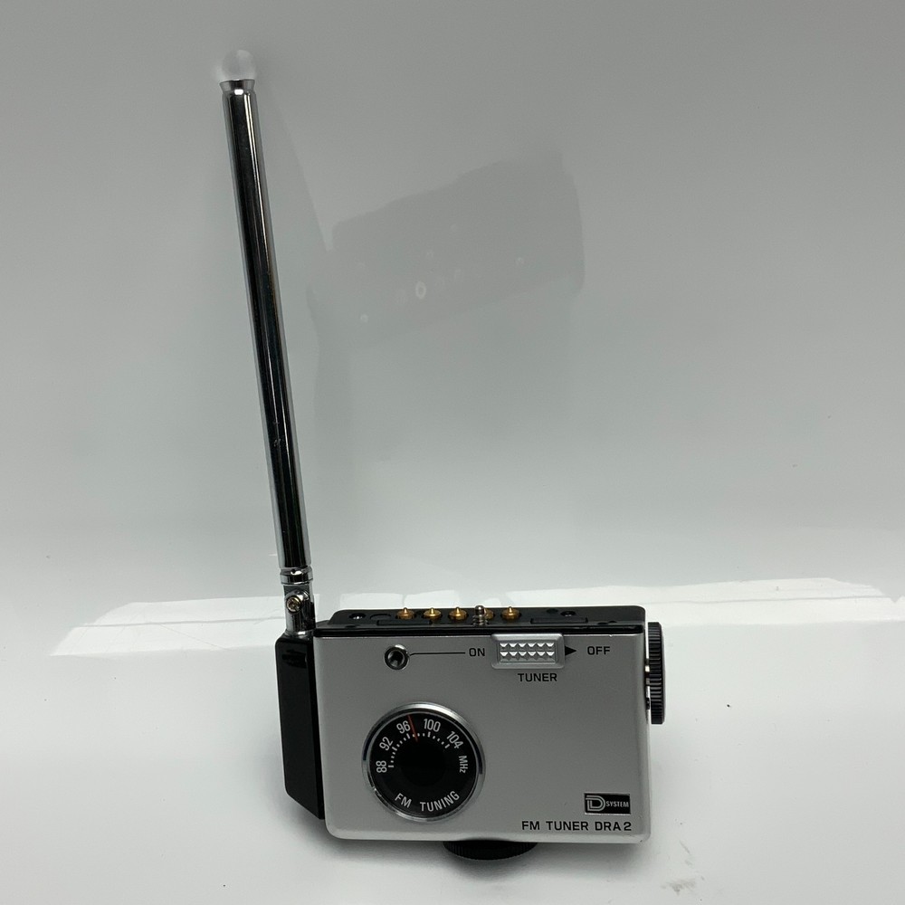 Olympus Optical FM Tuner DR2 Radio