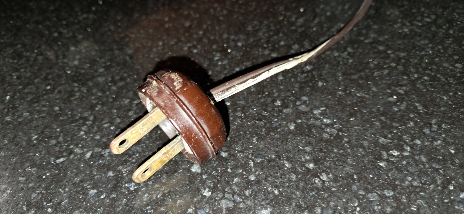 Vintage Radio Sharp Model PF-116 Pagoda RARE 1950's Japan WORKS Black Lacquer