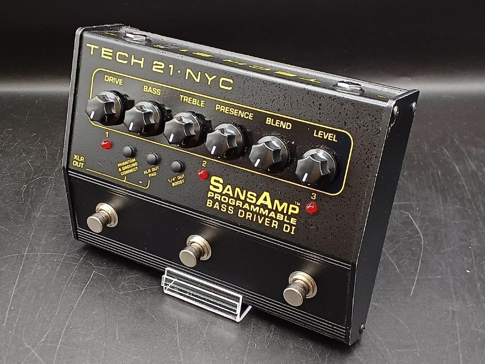 TECH21 Bass Driver DI Programmable Bass Pre