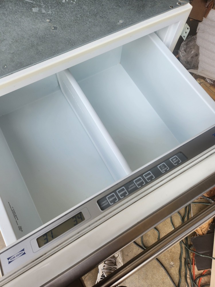 SUB-ZERO 27" 700BR-2 Double Drawer UnderCounter Refrigerator