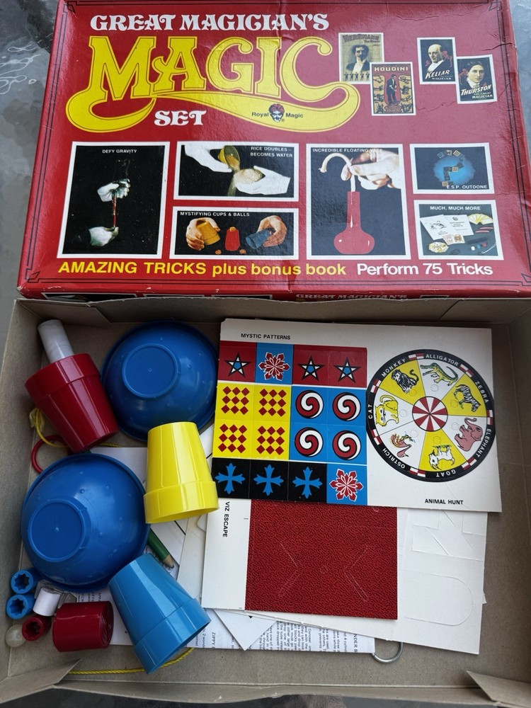 GREAT MAGICIAN'S MAGIC SET Perform 75 Tricks  Set