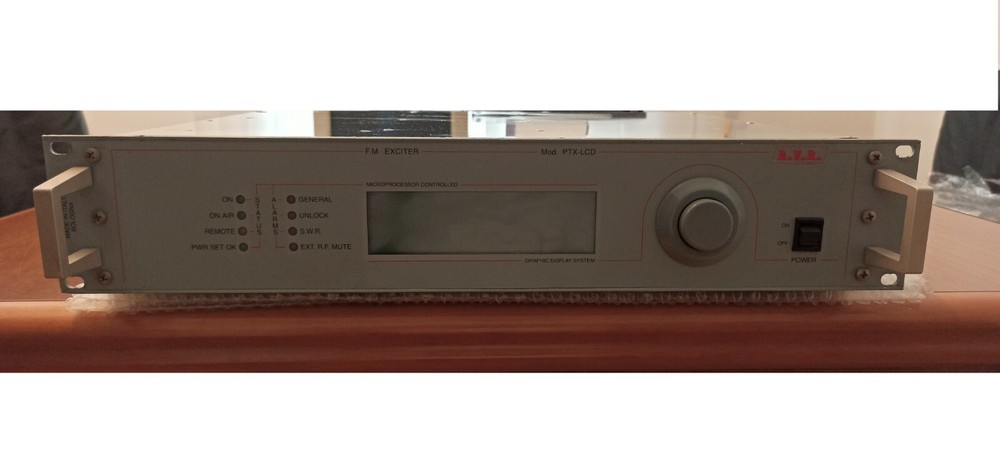 Broadcast FM Transmitter 30w In MPX - 88-108 Mhz - RVR