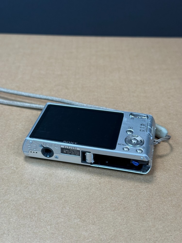 Sony Cybershot DSC-W530 Digital Compact Camera Works READ!