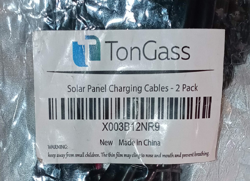 2 Pk TonGass Solar Panel Charging Cables New