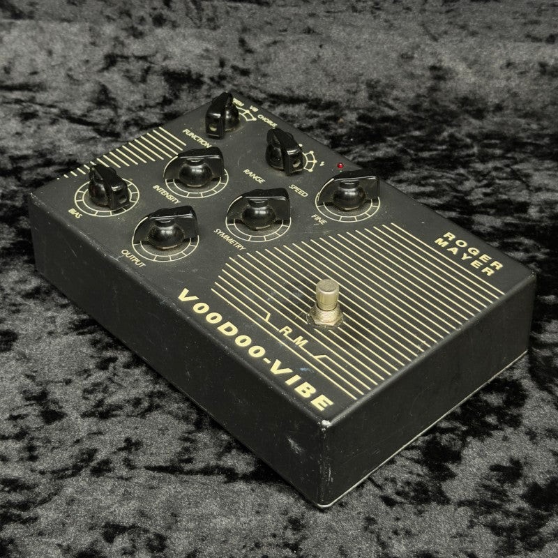 ROGER MAYER VOODOOVIBE [-]
