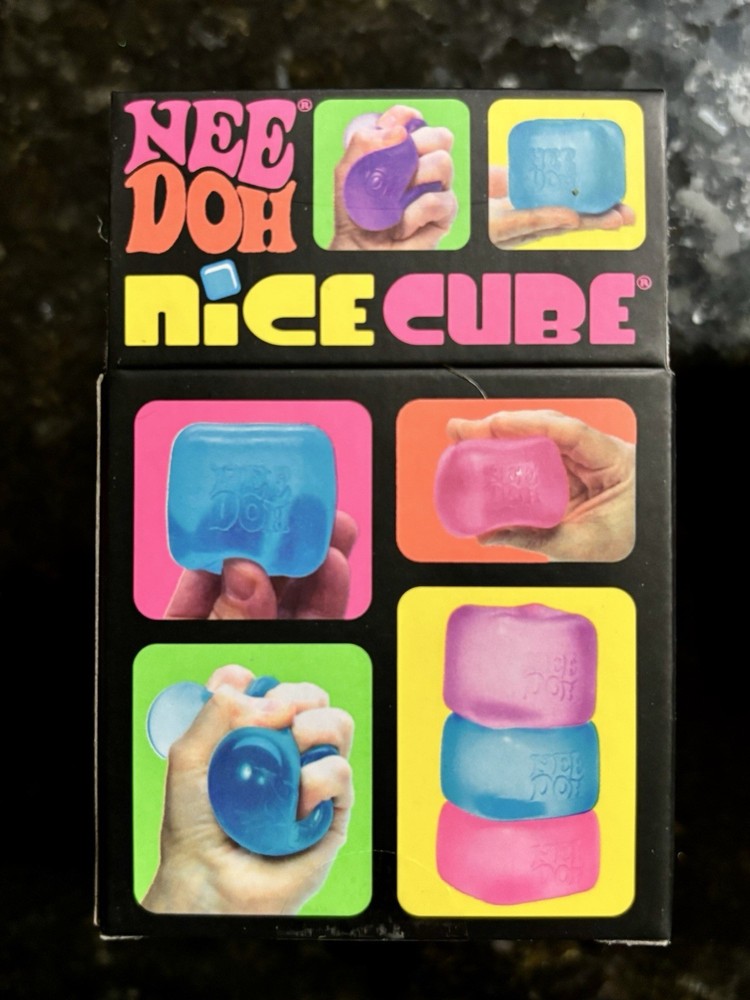 NeeDoh Nice Cubes Super Solid Squish (PINK)