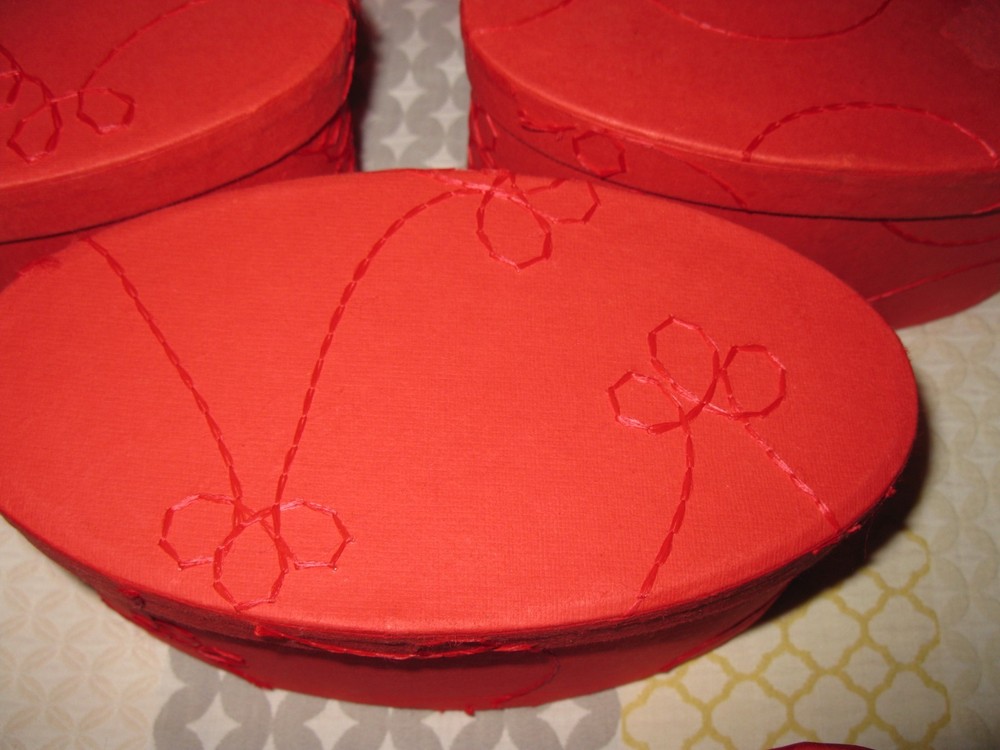 Gift Box Lot red- different sizes 7 items READ