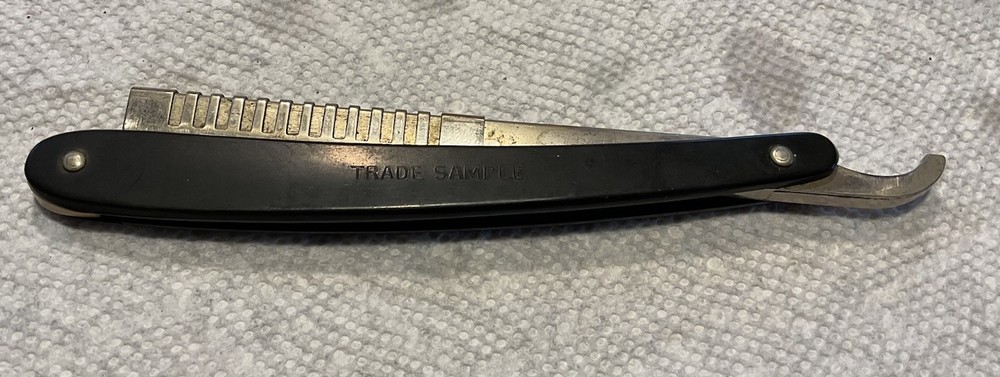 E Wreck & Son Razor Trade Sample