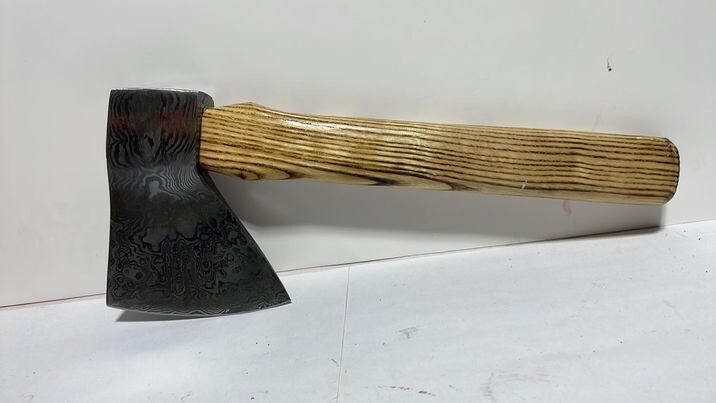 Custom Connie Bay pattern damascus throwing hatchet with sheath!