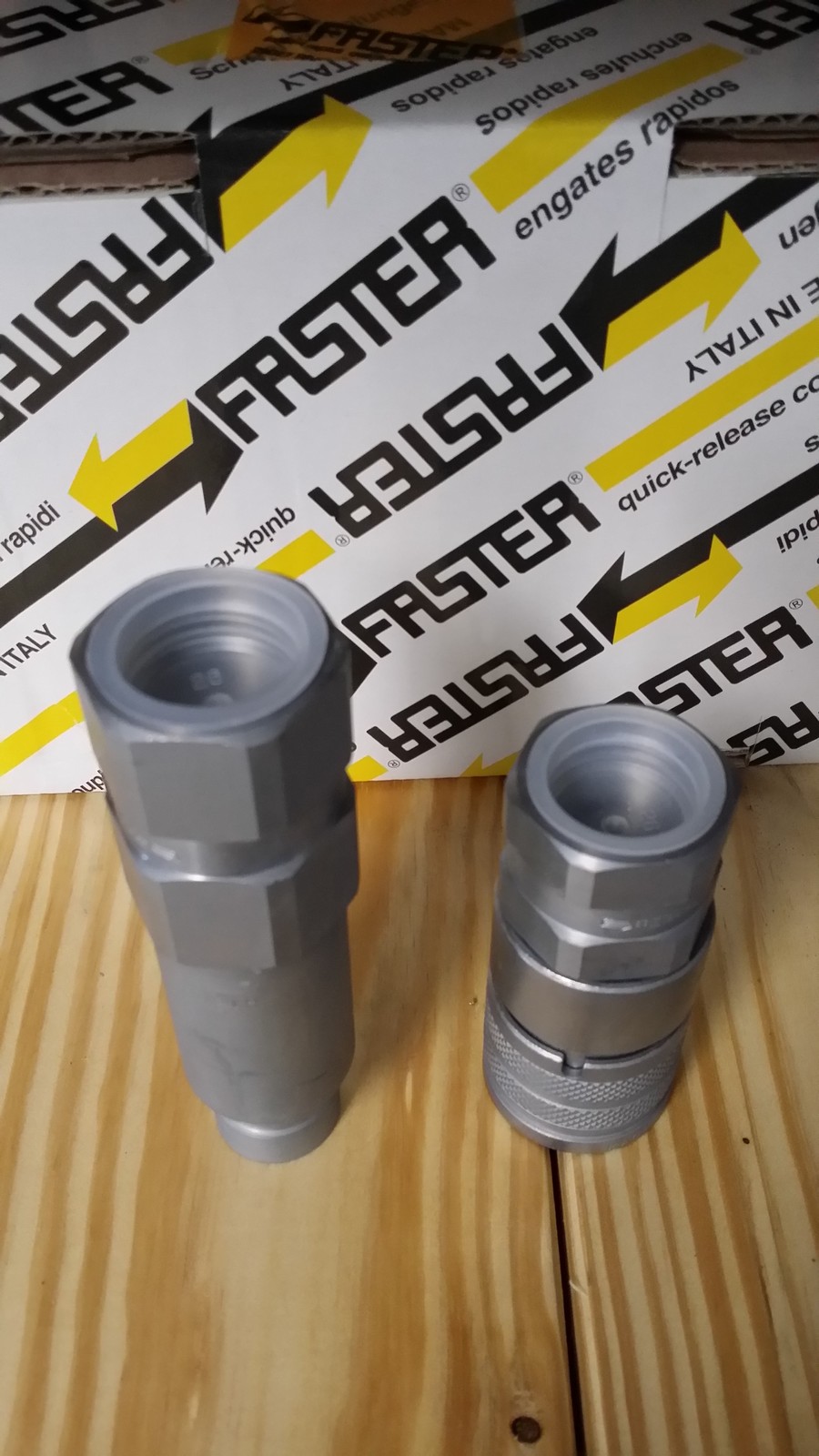 Faster Flat Face Hydraulic Skid-Steer Quick Couplers