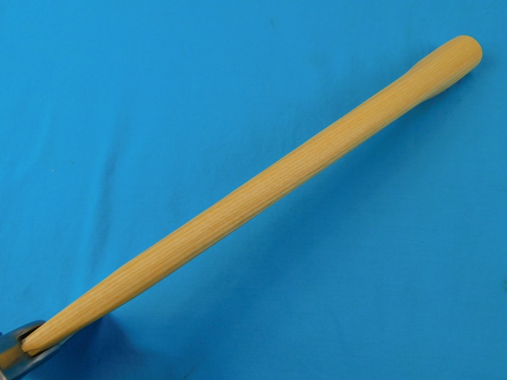 US Marbles Belt Axe #9 w/ Box NEW