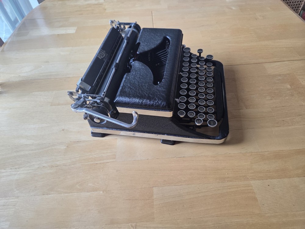 Royal Quiet De Lux Model A Portable Typewriter Refurbished Working