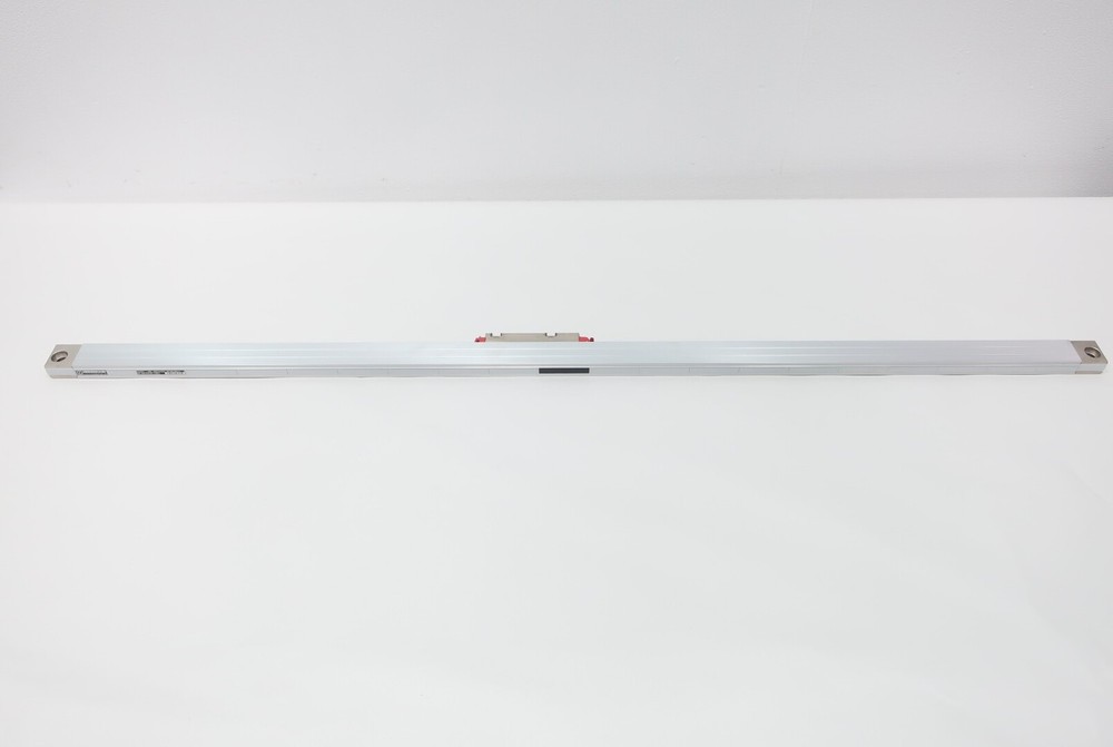 Heidenhain 605 379-0A Linear Encoder 920mm