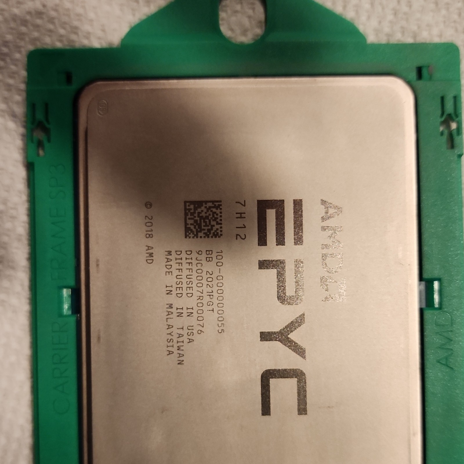 [Lot of 2] AMD EPYC 7H12 Server CPU- Dell Locked