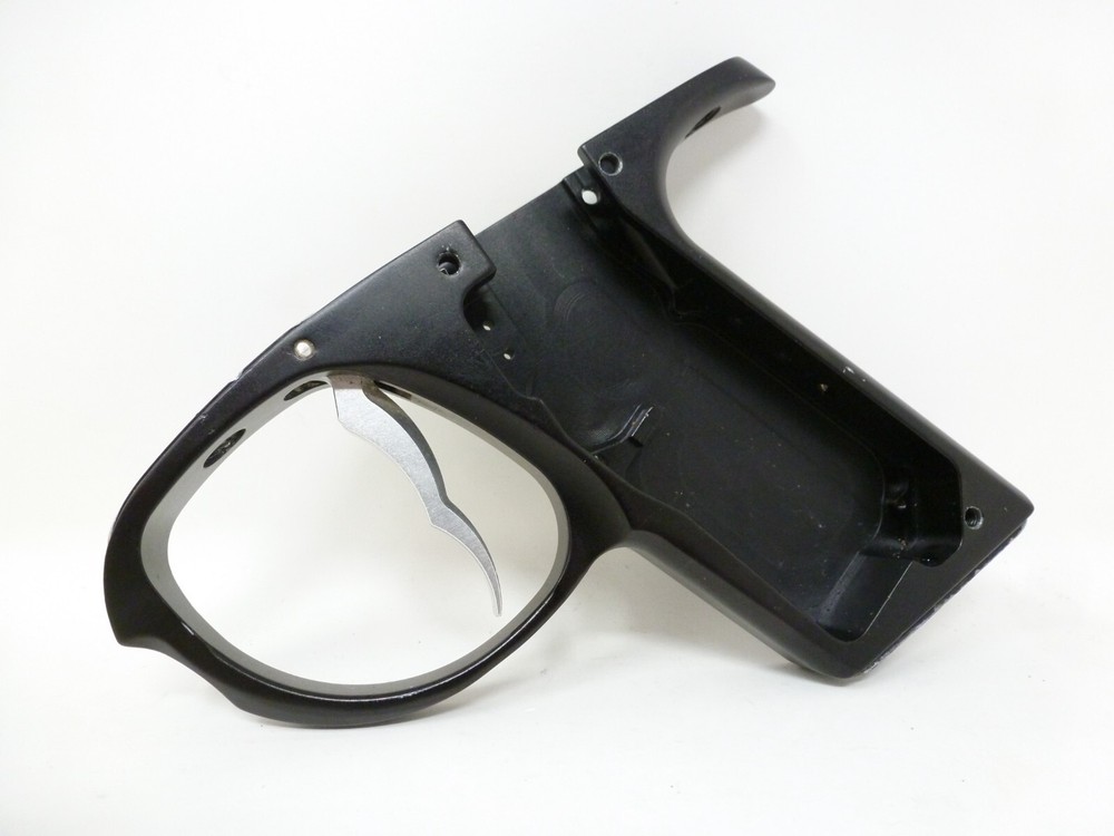 PROTO PM6 TRIGGER FRAME + TRIGGER & BOARD BUTTONS SCREWS DUST BLACK M6 MATRIX