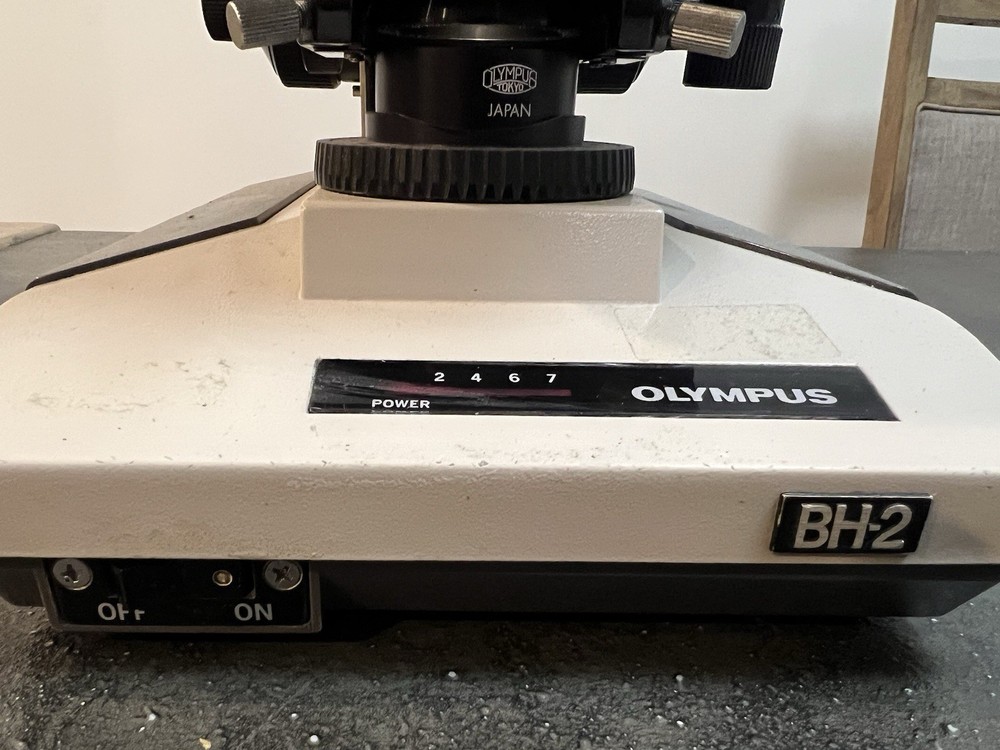 OLYMPUS BH-2 TRINOCULAR MICROSCOPE W/ SPLAN 2X/4X/10X OBJECTIVE SET