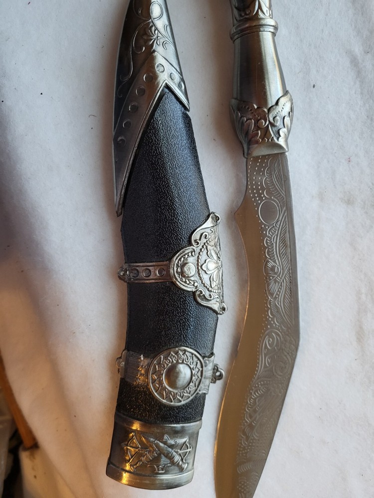Ornamental Knife And Sheath