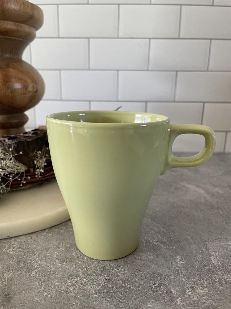 IKEA FARGRIK Coffee Mug Tea Cup Stoneware 21533 Lime Green Stackable 8 Oz. EUC