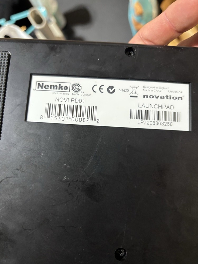 Novation Launchpad Mk1 - Syncs with Ableton Live W/usb Cable