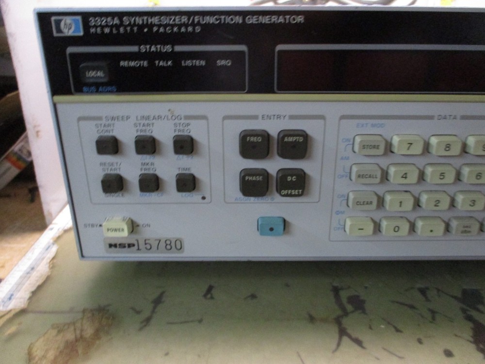 HP 3325a synthesizer function generator signal source [5*M-26]