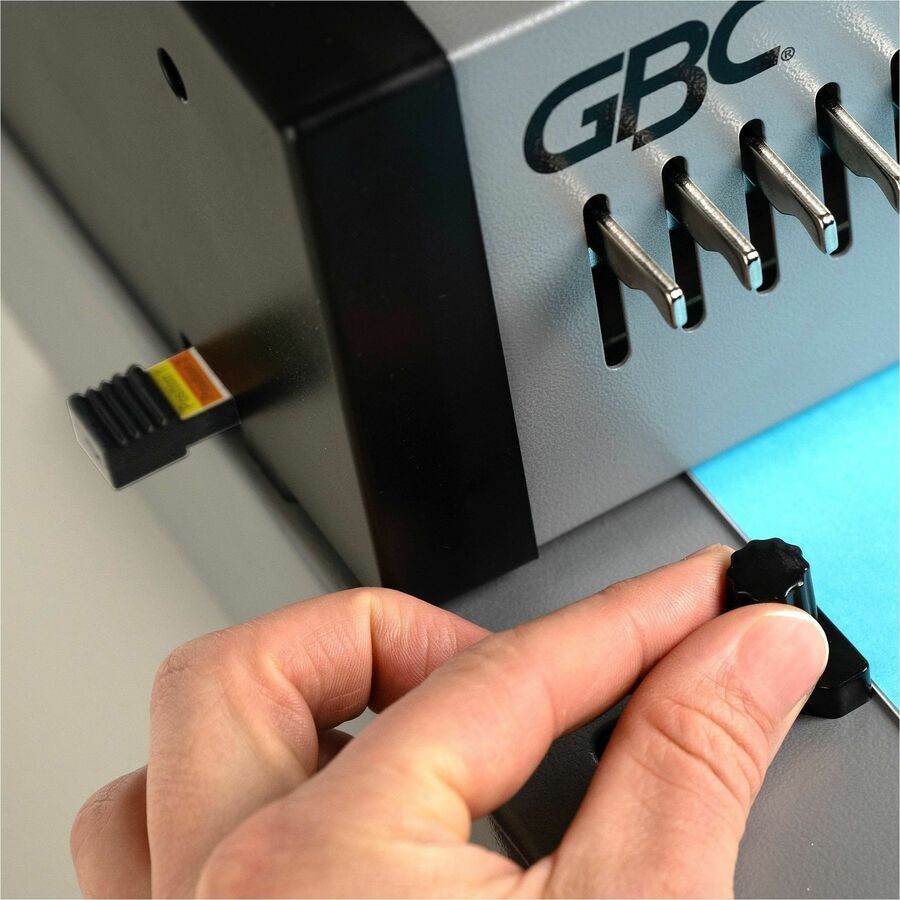 GBC CombBind CB25E Pro Punch/Bind Machine (gbc-200002) (gbc200002)