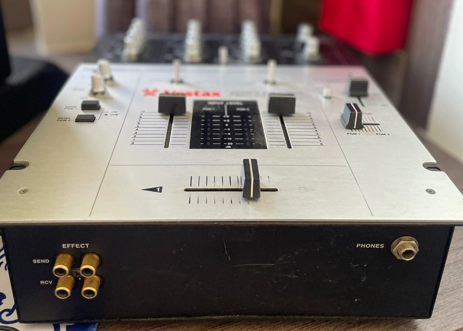 1pcs Vestax PMC-05Prolll Mixer