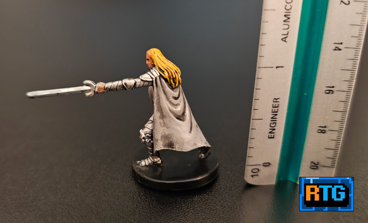 Dungeons & Dragons Devotee of the Silver Flame #4 miniature card