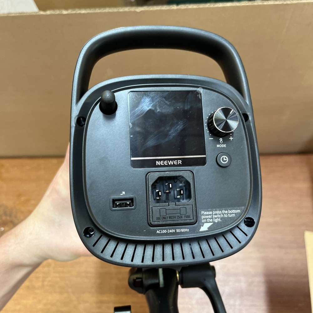 NEEWER CB60 LED Video Light