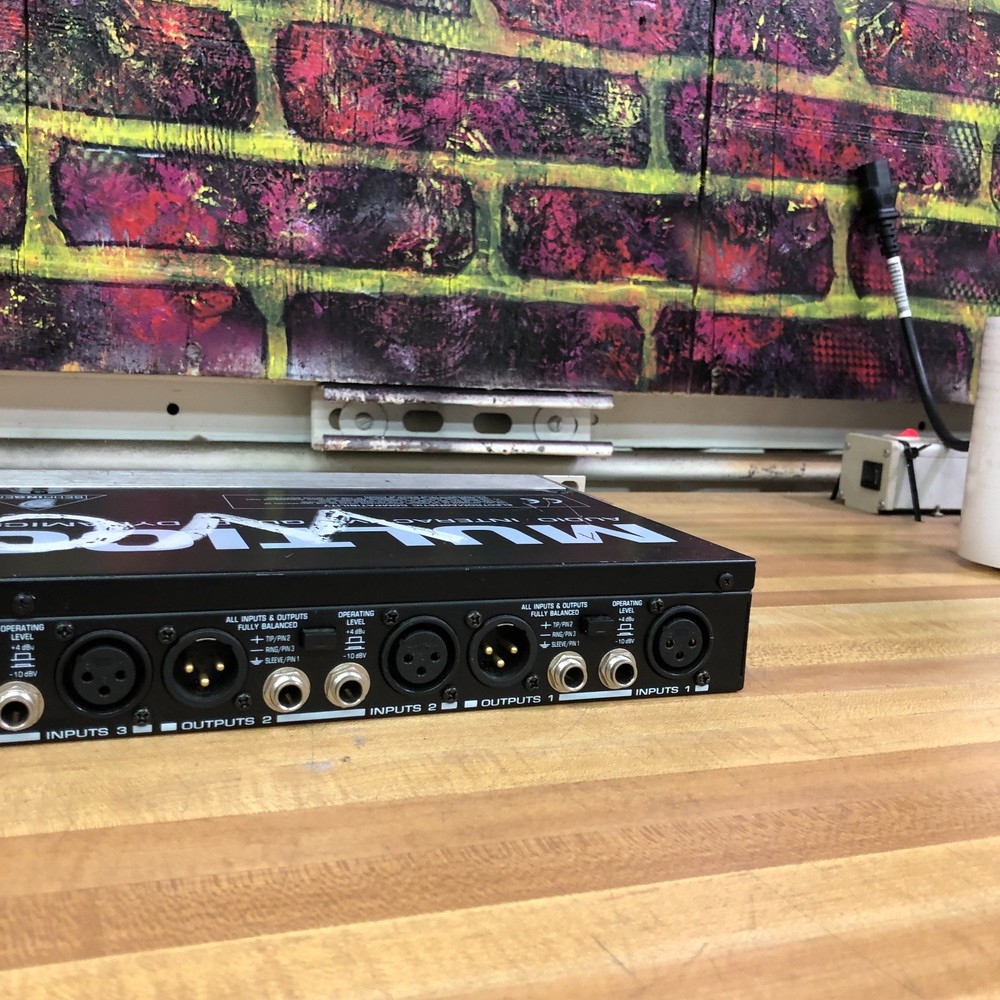 Behringer MDX4400 Multicom Pro Audio Quad Dynamics Processor Tested Works