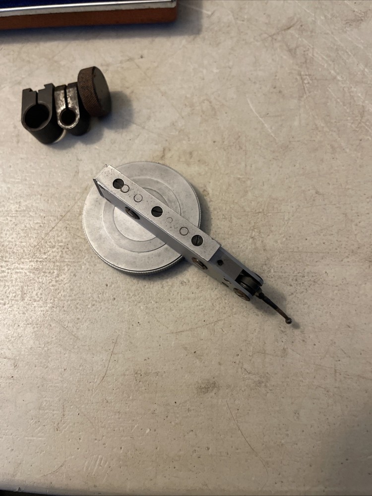 Brown & Sharpe Dial Test Indicator Set 7033 with Accessories