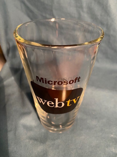 Microsoft webtv logo Pint Glass - MINT 1997 WebTV
