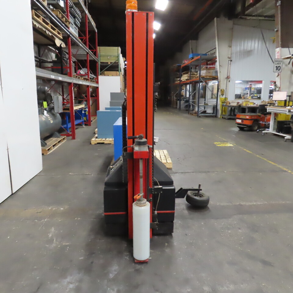 Robopac T/2001 Automatic Robot Pallet Stretch Wrapper Machine 76" H