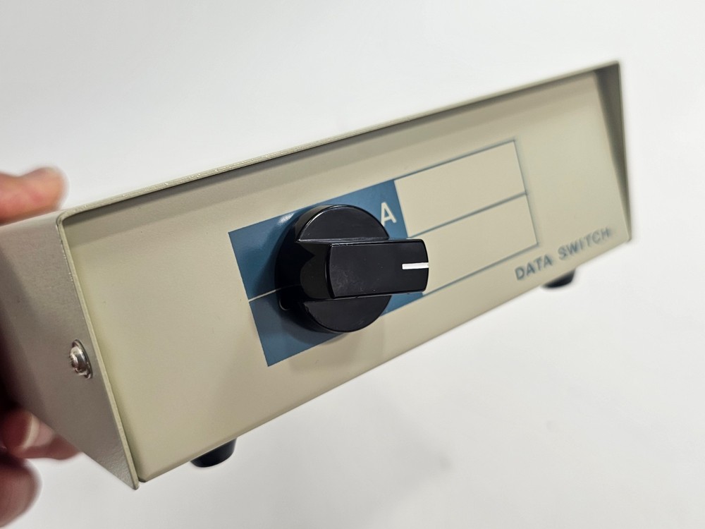 Manual DB-25 A/B Data Switch Box - Parallel Port Selector - Power-Free - Tested