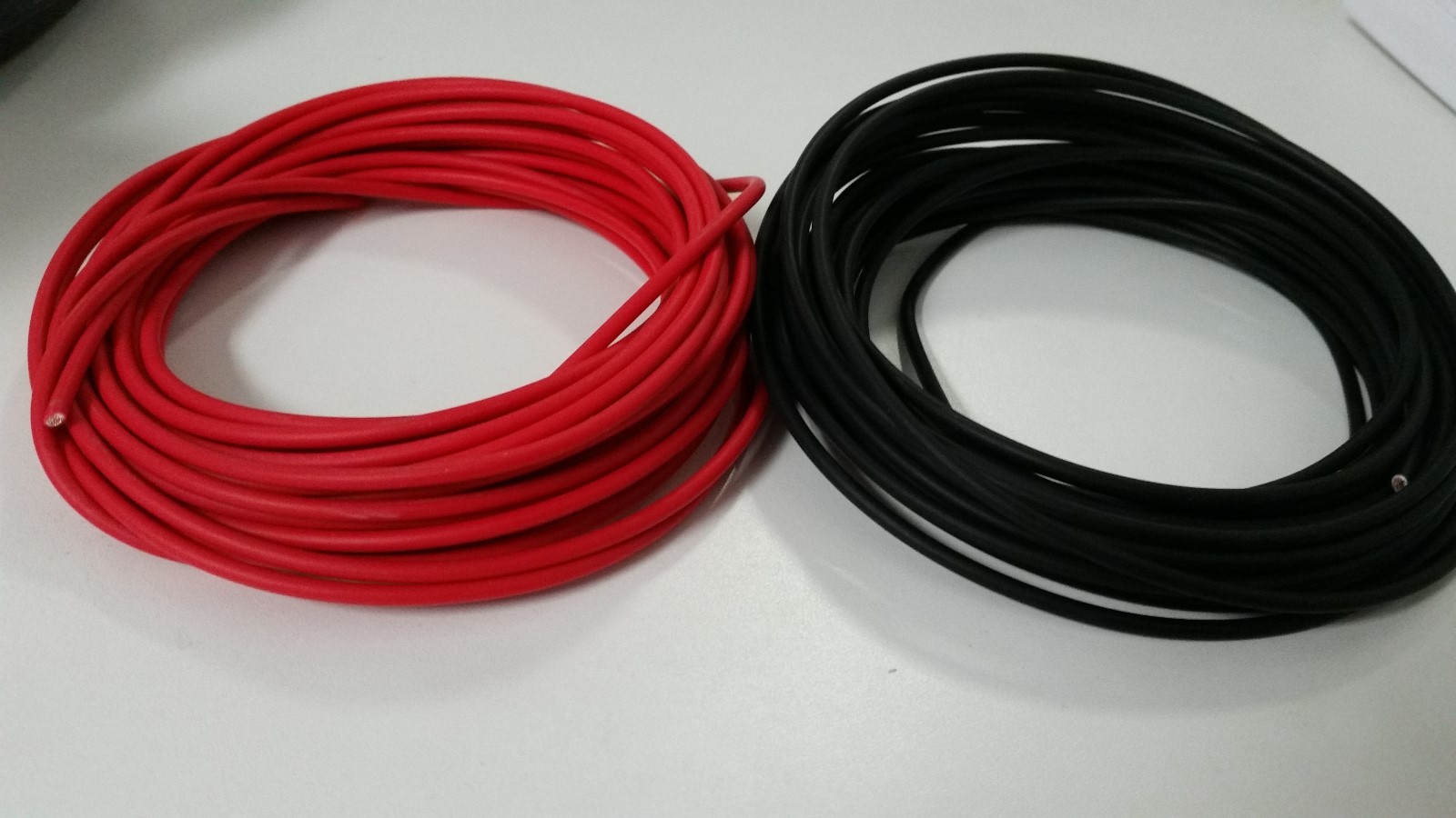 AUTOMOTIVE PRIMARY WIRE 10 GAUGE AWG HIGH TEMP GXL  15 BLACK + RED  15 FT EA