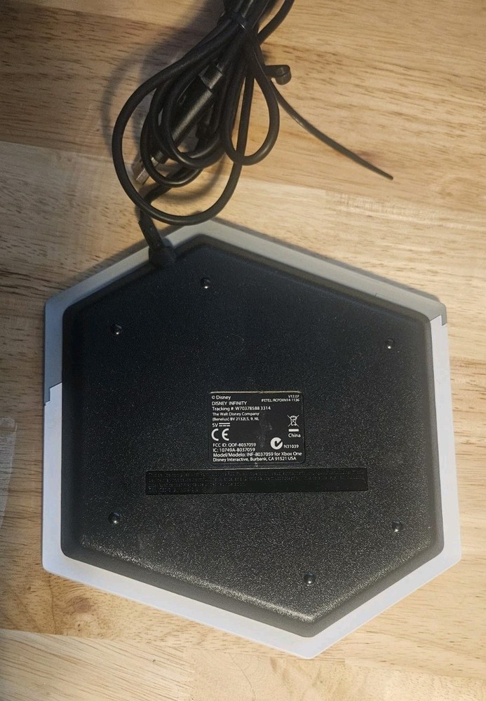 Xbox1 Disney Infinity Bundle