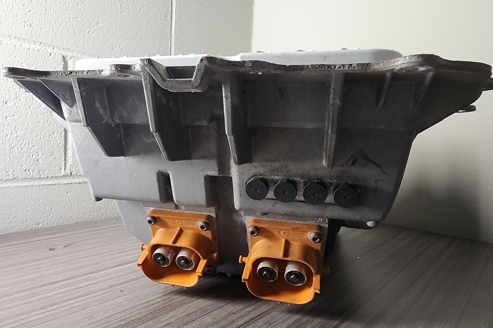 2019 2021 Audi E-Tron Drive Motor Battery pack Control Module Junction Box
