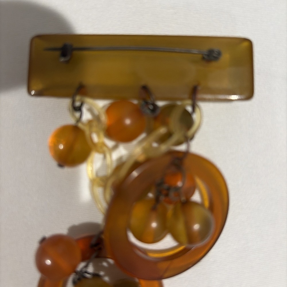 Vintage Bakelite Brooch Pin