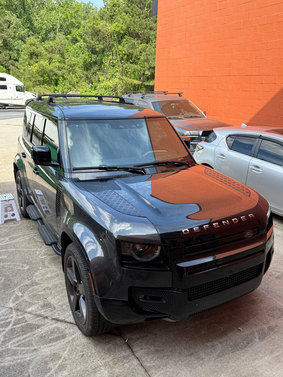 For Land Rover Defender 90 (2020-2026) Roof Rack Cross Bars T Slot Rail, Black