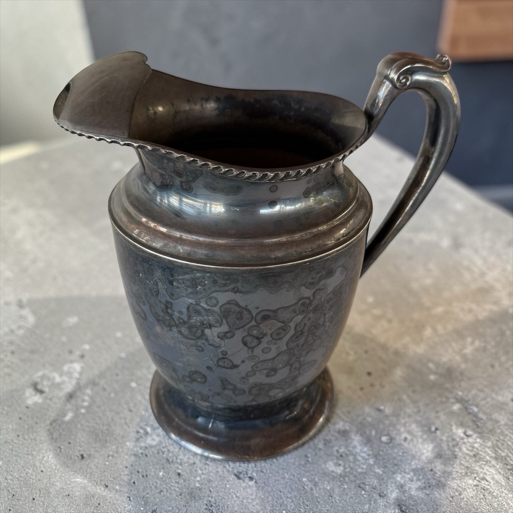 Crescent Silver Plated Designer Tableware Handle Water Pitcher Vintage