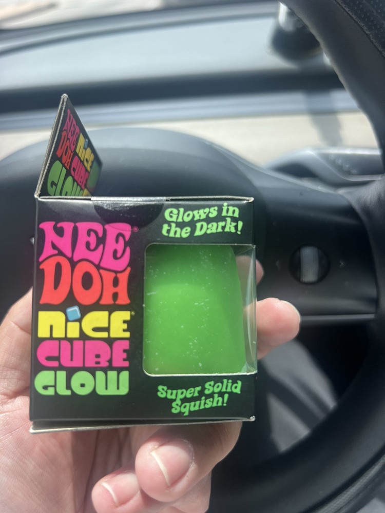 GREEN NEEDOH GLOW NICE CUBE! NEW! SUPER SOLID SQUISH!