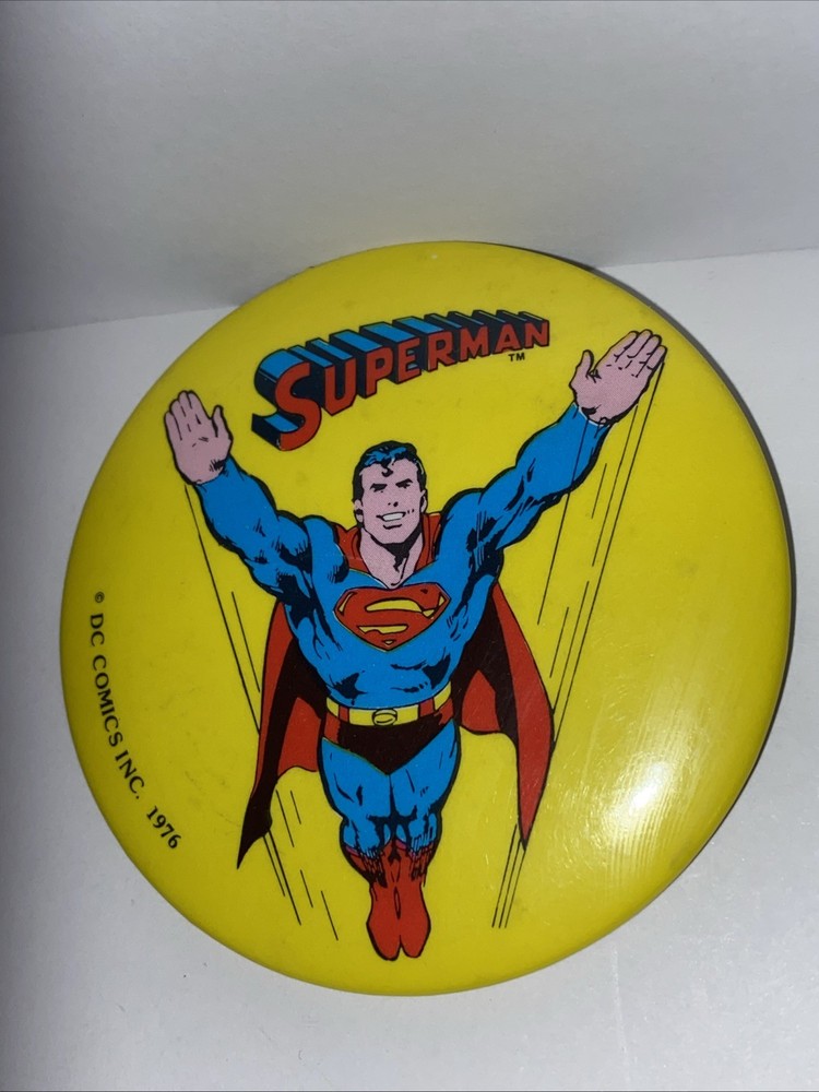 Vintage 1976 DC Comics Superman Superhero Button Pin