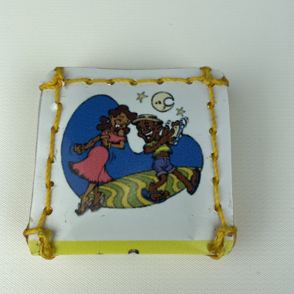 Marcos China Matchbox Shaker