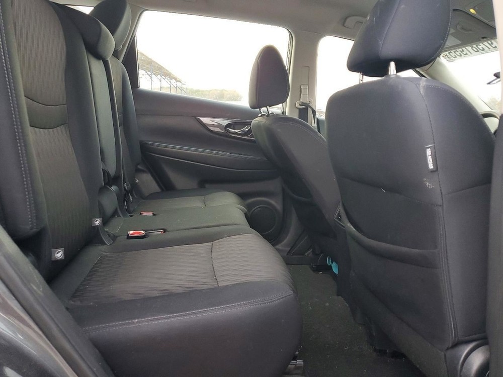 ROGUE 2018 Glove Box 5018489