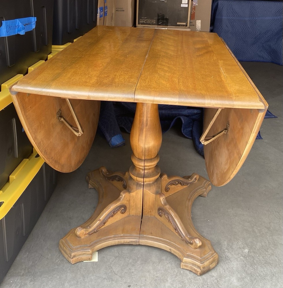 Vintage rop-leaf Pedestal Table