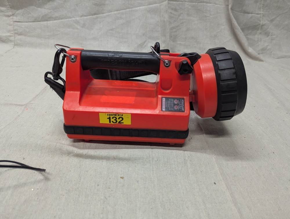 Streamlight LiteBox EMS Firefighter Flashlight With Charger