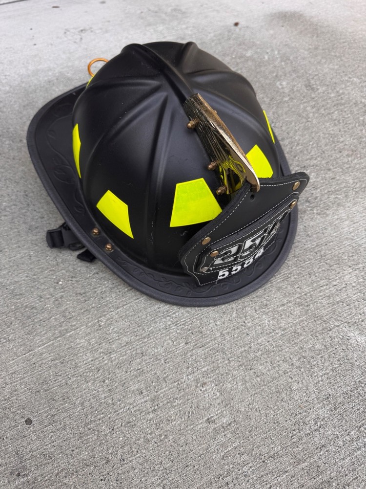 Honeywell EV1 fire helmet with NYC spec. shield
