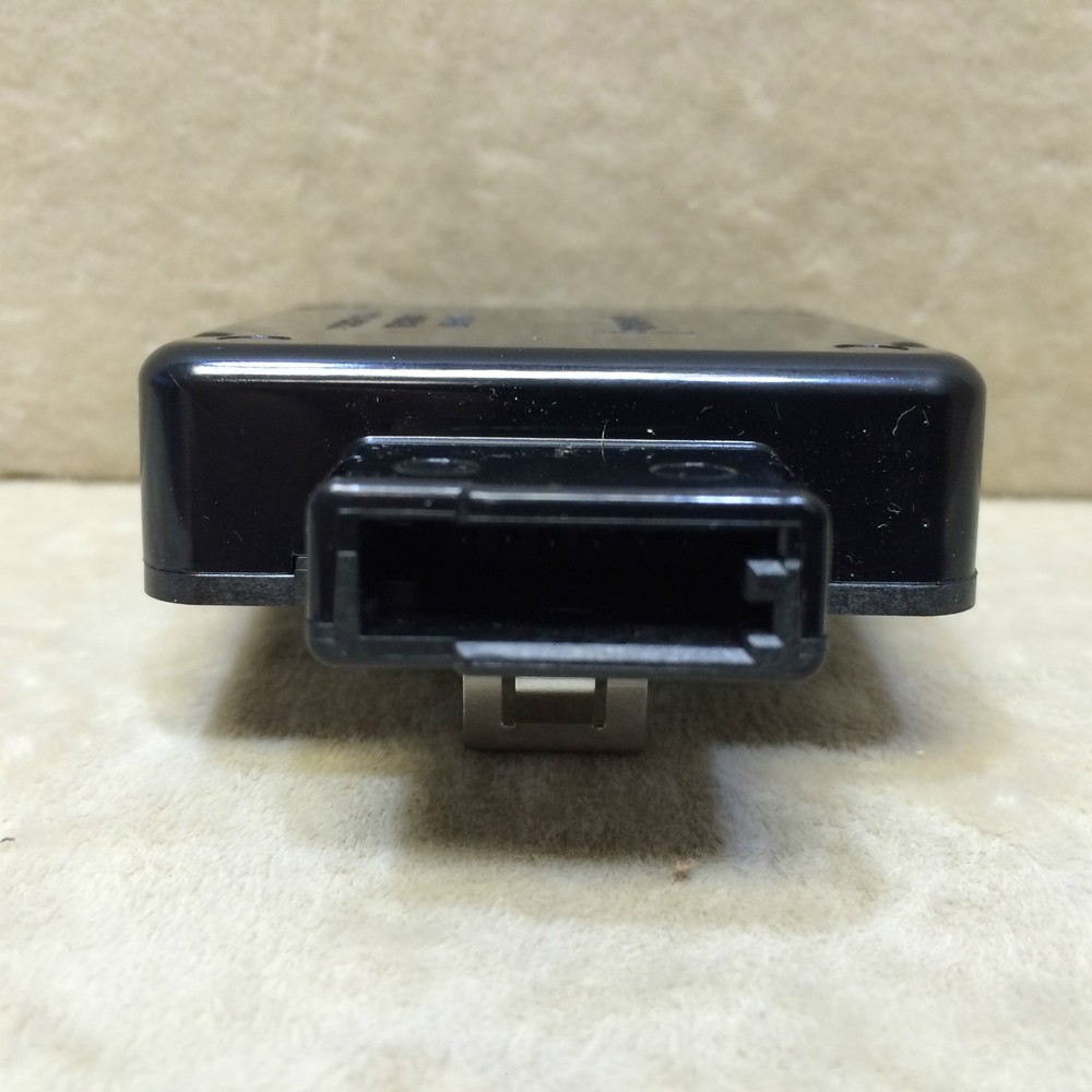 GPS Positioning System Module for a 2013 Lincoln Mkz. part# EJ7T19H464AB