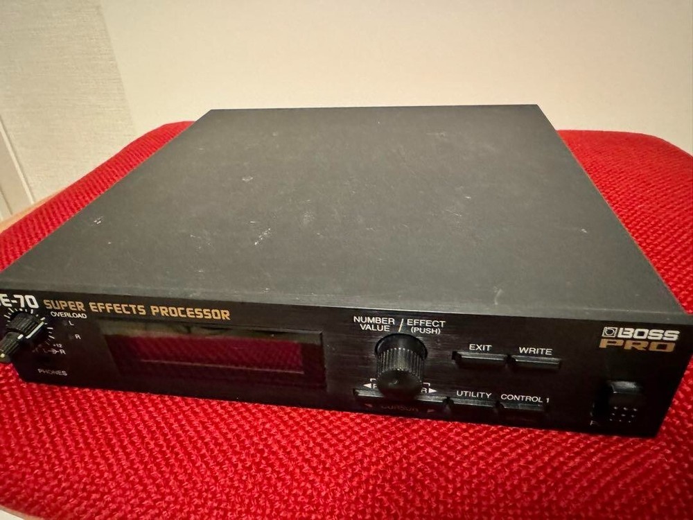 BOSS pro SE-70 SE70 Super Effects Processor Japan