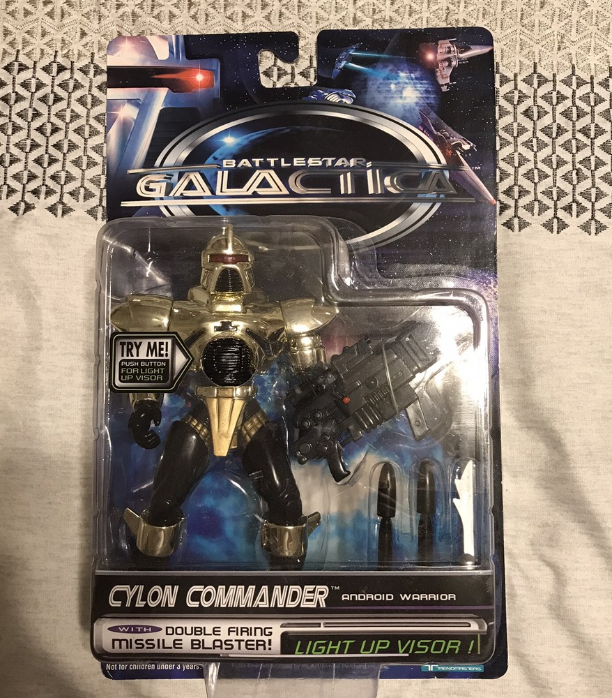 Trendmasters Battlestar Galactica Cylon Commander Android Warrior 1996
